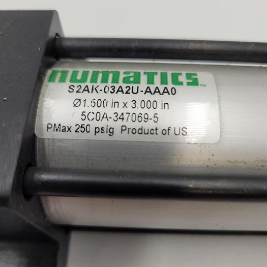Used NUMATICS S2AK-03A2U-AAA0 PNEUMATIC CYLINDER with bracket