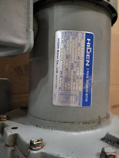 Used Higen 3 Phase Induction Motor I01H72RS1