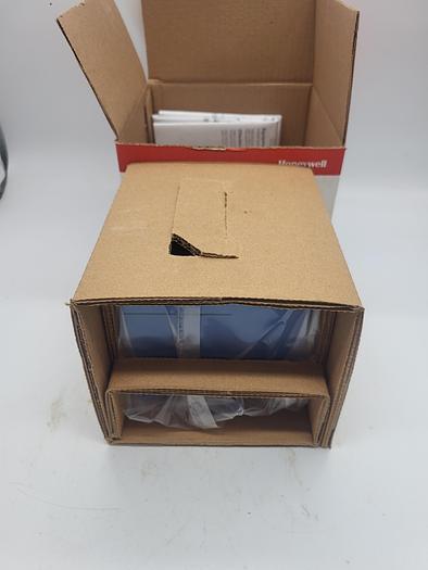 Used Honeywell RM7895C1012 Automatic Programming Control