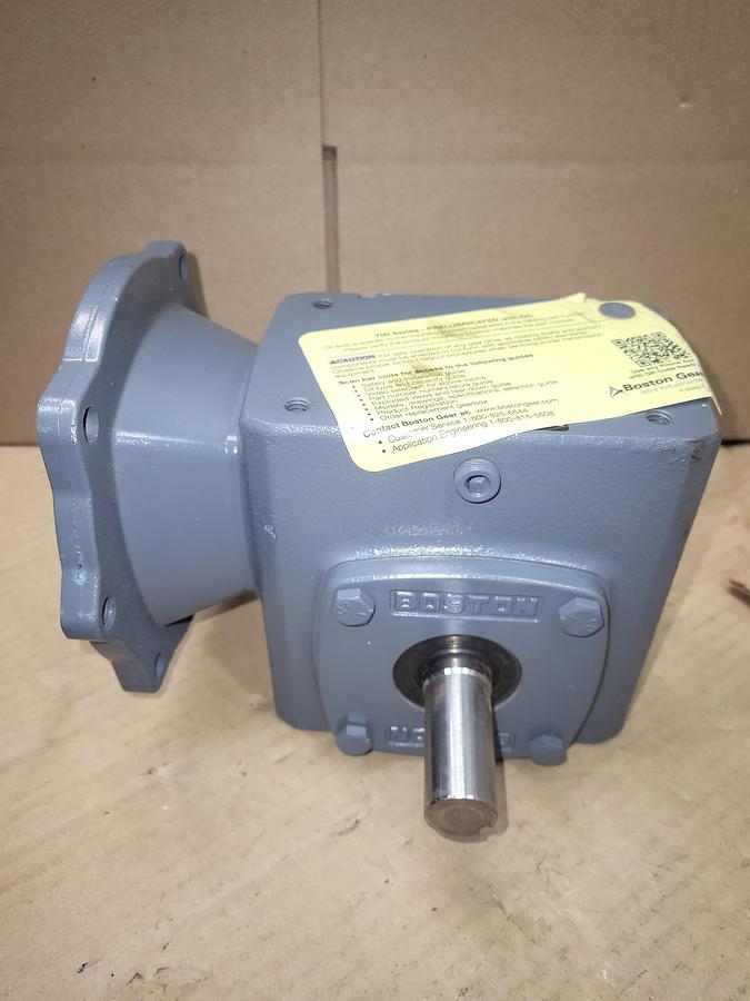 BOSTON GEAR BOX CAT # F718-30K-B5-J1 ** NEW NO BOX**