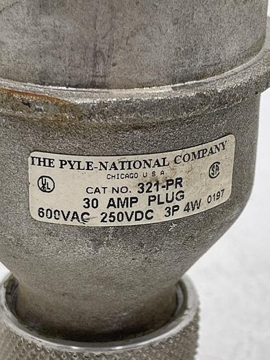 Used Pyle 321-PR 30Amp Plug