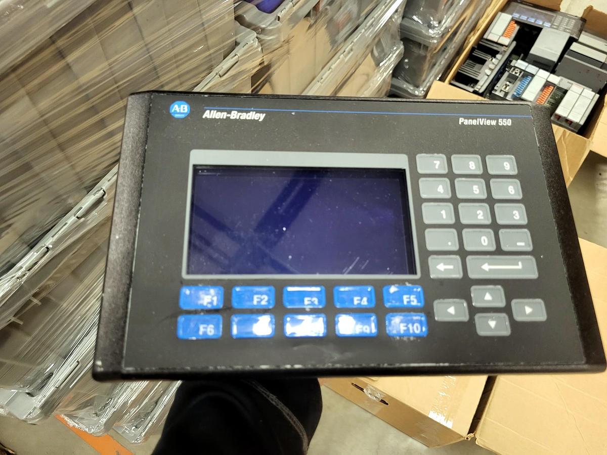 Allen-Bradley 2711-K5A5 overall