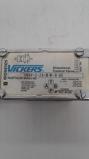 Used Solenoid Vickers Directional Control Valve DG4V-3-2A-M-W-B-40