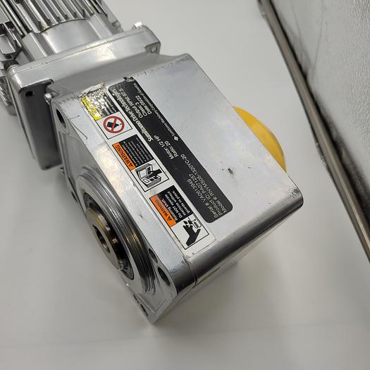 Used SUMITOMO DRIVE MODEL RNYMS05-1320YC-20 & MOTOR 1/2 HP V-71M FRAME / TYPE: TC-FX