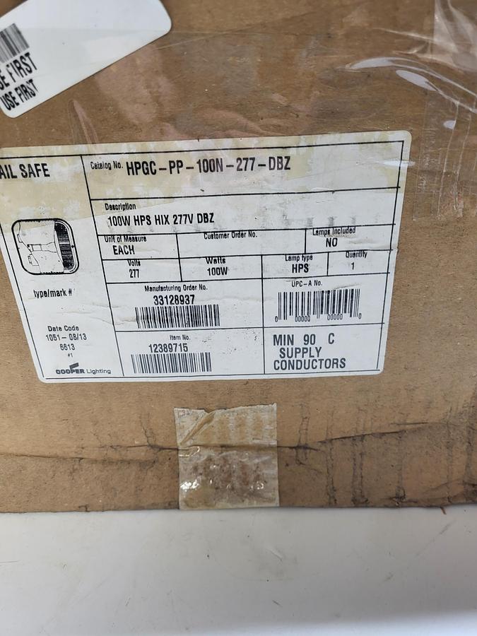 Cooper LightingHPGC-PP-100N-277-DBZ Lamp Fixture