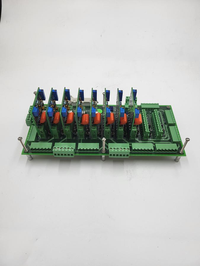 Used TRIANGLE A06680 TERMINAL BOARD & 8 - 1 amp scale board 90WB6007AR