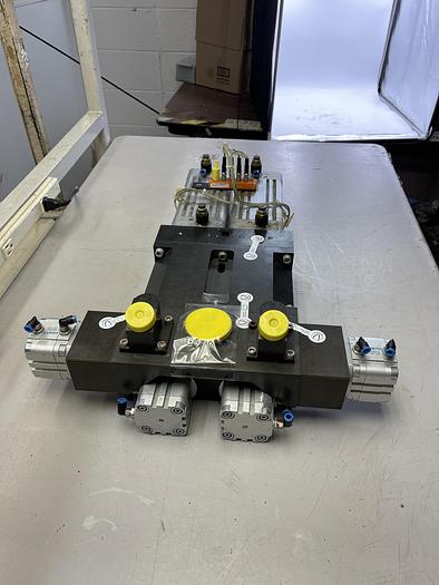 Used FESTO DNC-80-100-PPV-A-S6-SA, ADVU-40-5-P-A