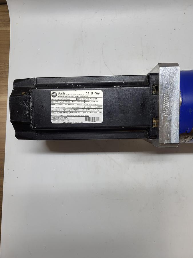 Used Allen Bradley MPL-B430P-MK74AA servo motor & Wittenstein LP 120S-MF2-25 Planetary Gear Reducer w/ arm & mounting plate