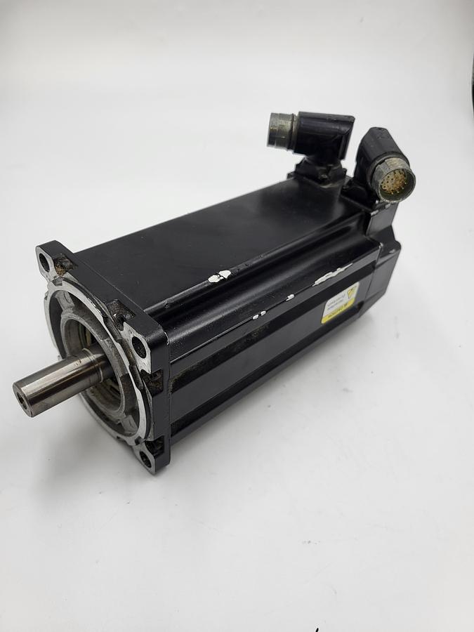 Used Allen Bradley MPL-B430P-MK74AA Servo motor