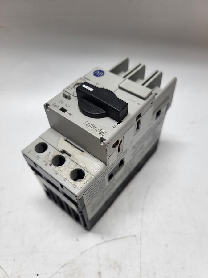 Used Allen-Bradley 140M-D8E-B40 Ser.B