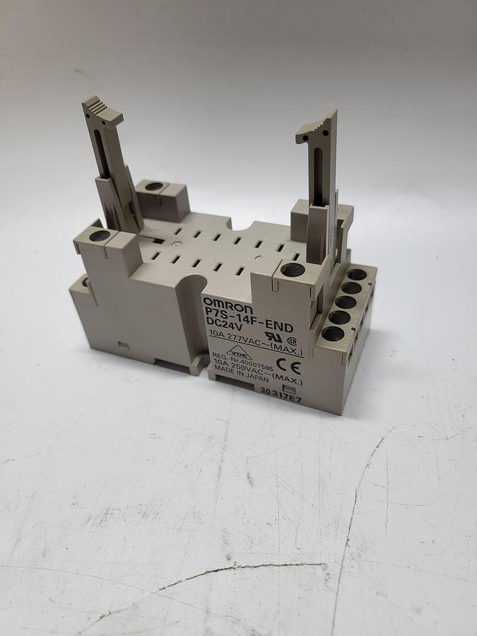 Used Omron P7S-14F-END DC24V