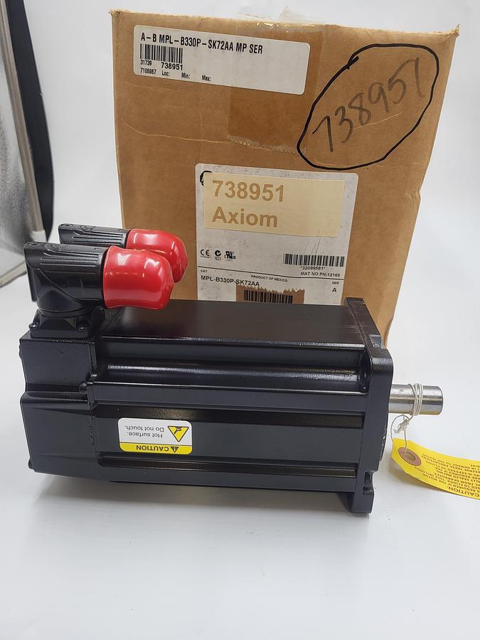 Allen Bradley Kinetix Inverter duty AC Servo Motor MPL--B330P-SK72AA / PN - 12169 / 460V 5000 RPM 1.8/2.4 kW/HP *new in box*