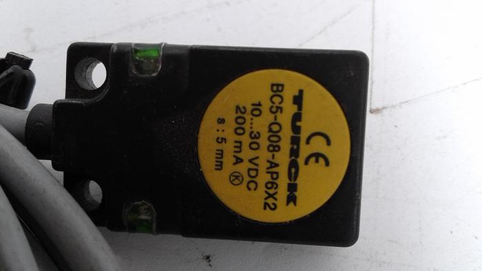 Used Turck BC5-Q08-AP6X2 10-30 VDC