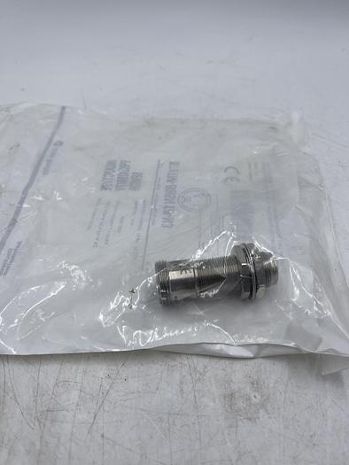 Allen-Bradley 871TM-BH5N18-N3 Ser A