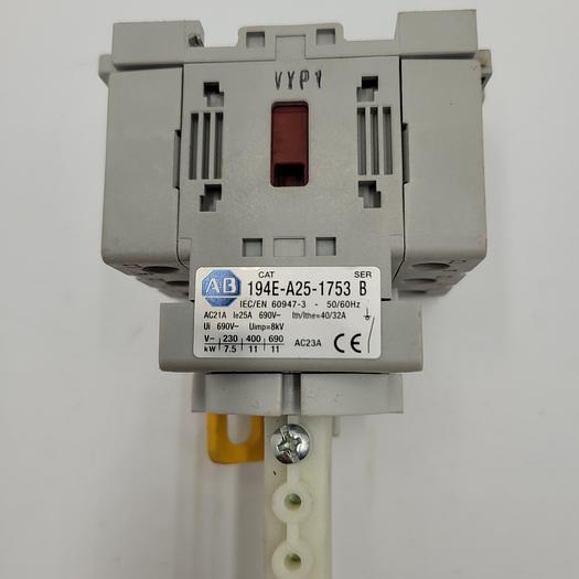 Used ALLEN BRADLEY 194E-A25-1753 SER B LOAD SWITCH