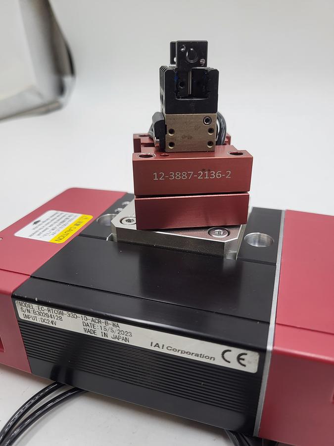 Used IAI Corporation EC-RTC9M-330-10-ACR-B-WA Electric rotary type cylinder & attachment holder mounting