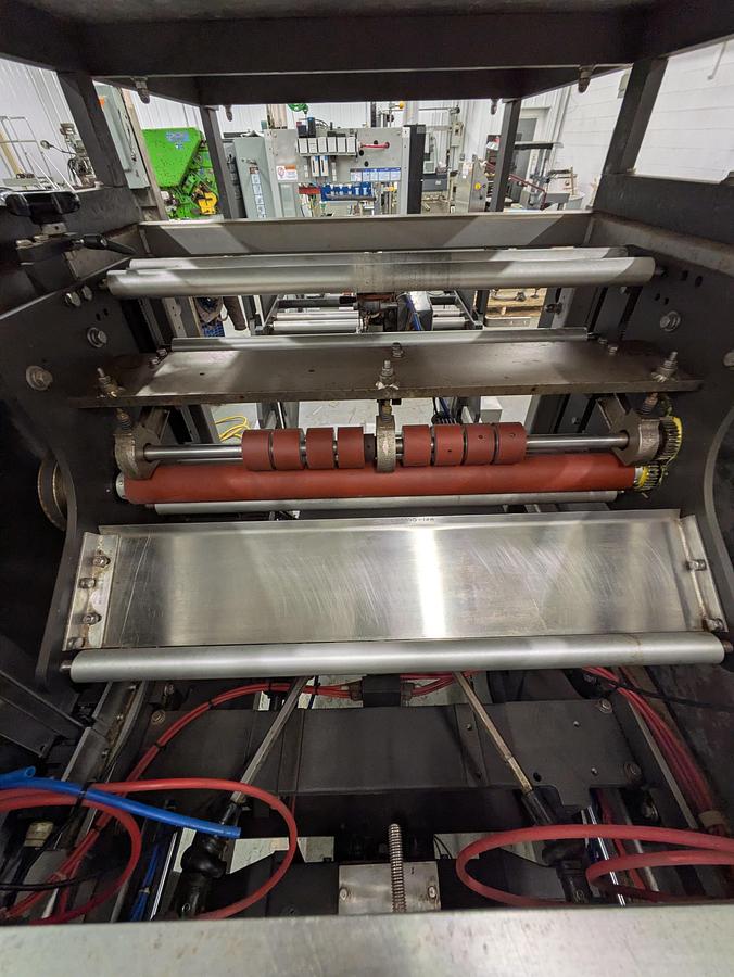 Used Hayssen 12-16HR form and fill bagger