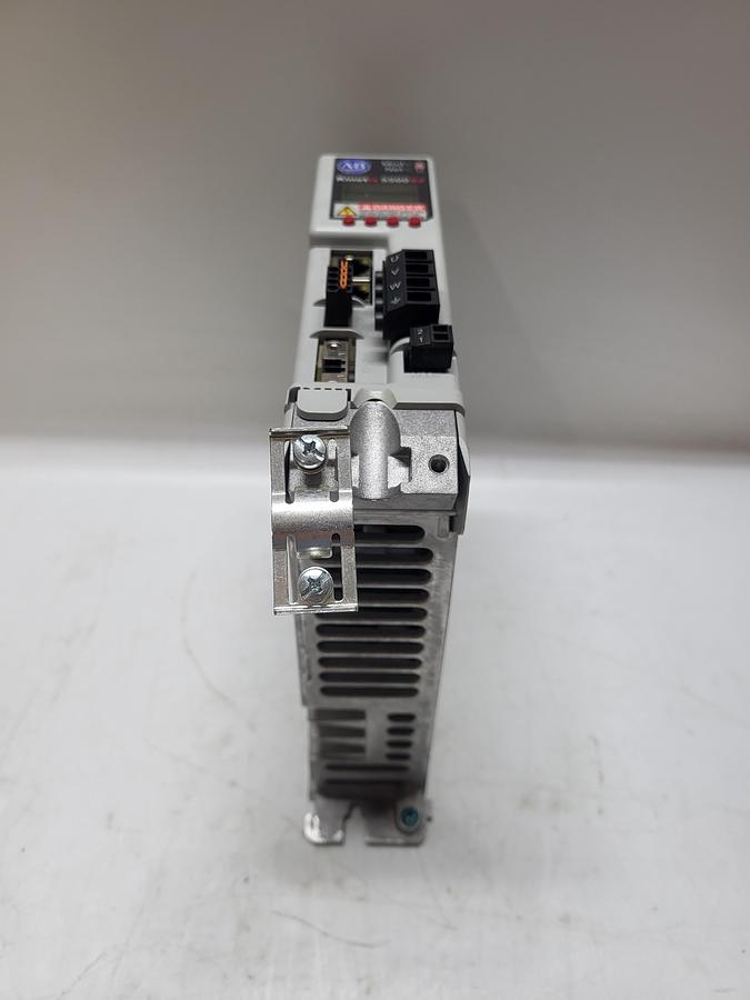 Used Allen-Bradley Kinetix 5500S2 2198-H008-ERS2 Ser.A