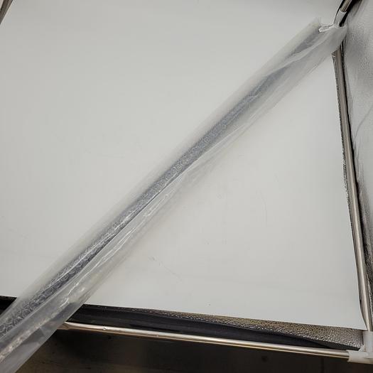 BANNER SOP-E12-900A, 10845 900 mm Elevated Stand-Off Pipe both ends 1/2" NPT, Material: Anodized Black Aluminum *NEW*