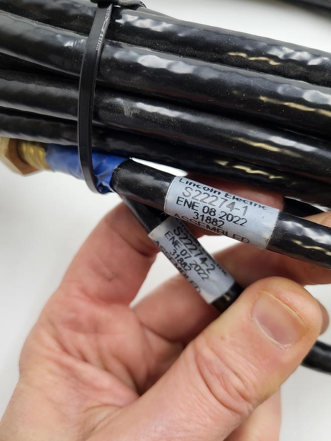 Used Lincoln Electric -  S22274-2 HOT & S22274-1 COLD HOSE WATER 25' LINE STD