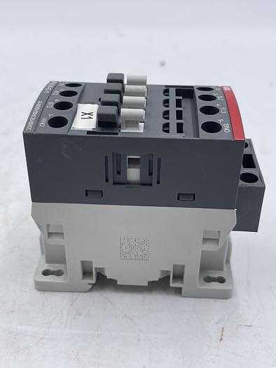 Used ABB AF09-30-10-11