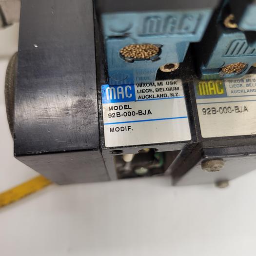 Used Two 92B-FAB-000-DM-DDAP-1DM MOUNTED ON Two valves 92B-000-BJA with mufflers & wiring