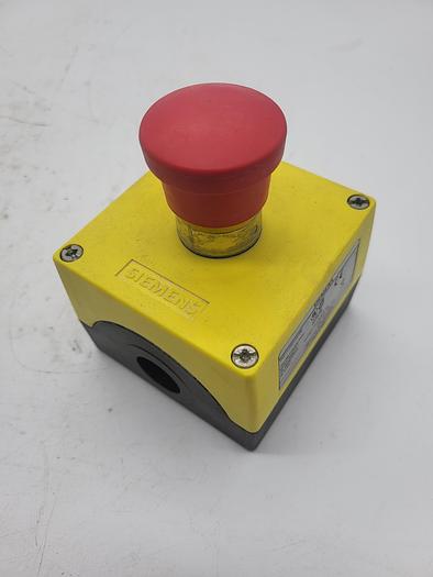 Used Siemens Empty Enclosure 3SU1801-0AA00-0AA2