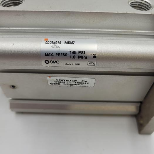 Used SMC CDQ2KG50 50DMZ PNEUMATIC CYLINDER