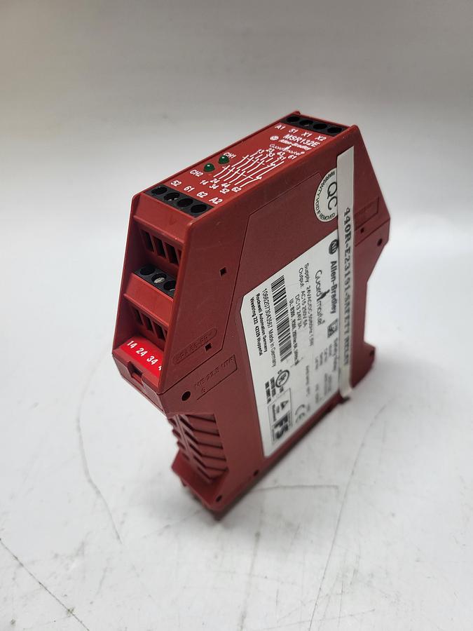Used Allen-Bradley Safety Relay 440R-E23191 Ser.A
