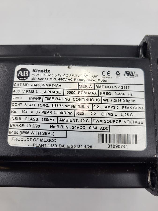 Used Allen Bradley MPL-B430P-MK74AA Servo motor