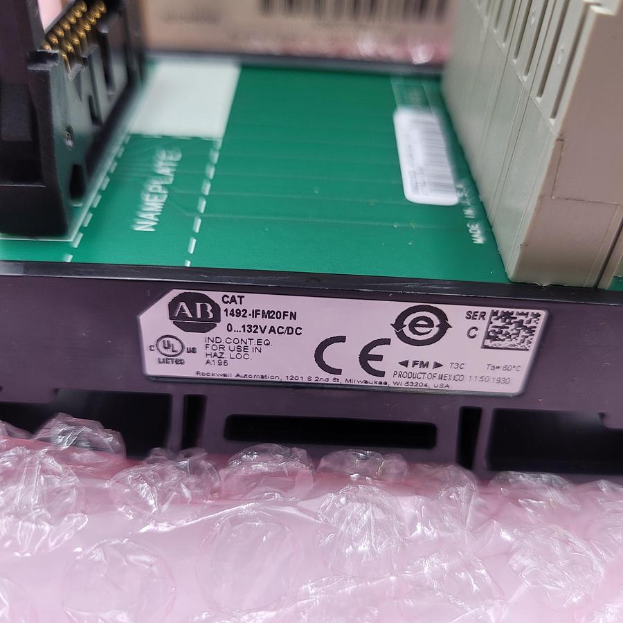 Used ALLEN BRADLEY 1492-IFM20FN INTERFACE MODULE *NEW IN BOX & PACKAGING*