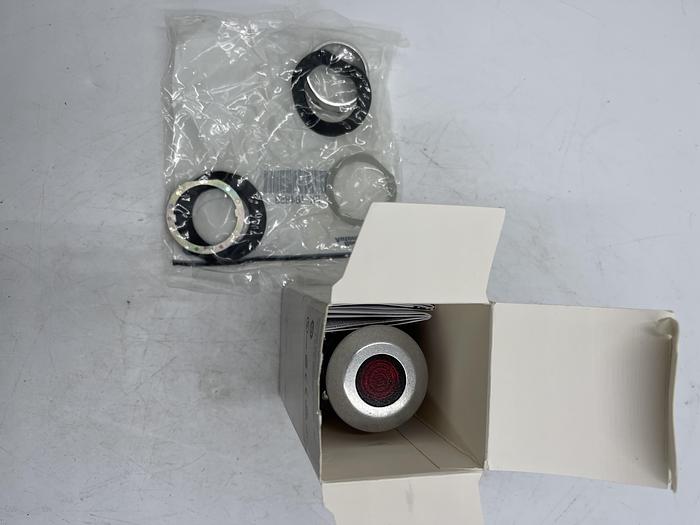 Allen-Bradley 800T-FXQH2RA1 SER U