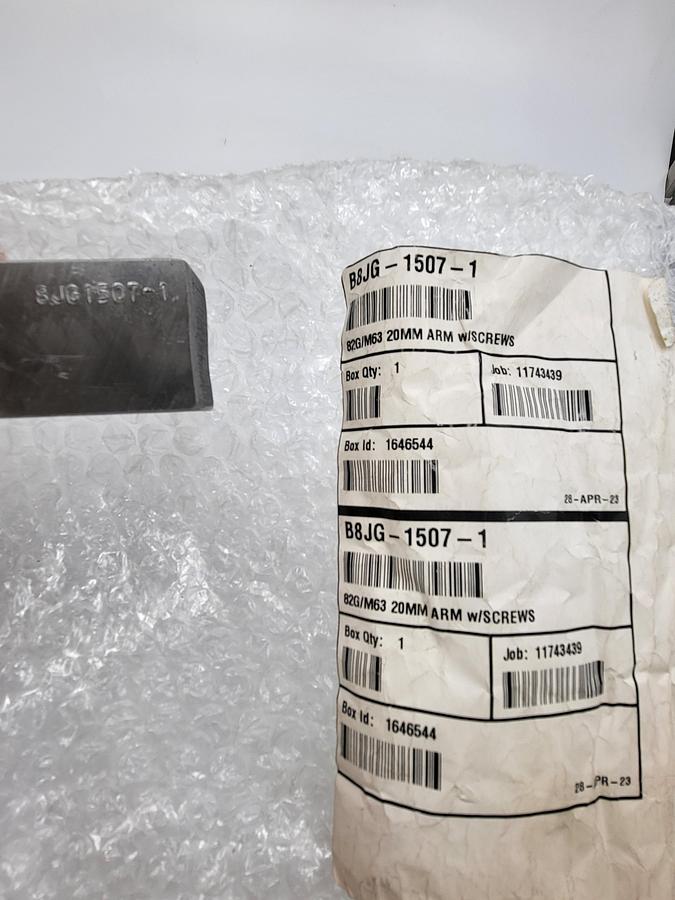 Destaco B8JG-1507-1 82G/M63 20MM ARM w/ SCREWS Used on Models: 82M-3 | 52H-3E / TCC-2E *NEW*