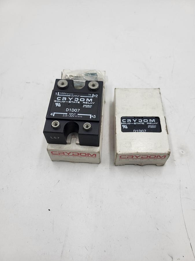 Crydom solid state relay D1D07 *NEW IN ORIGINAL BOX*