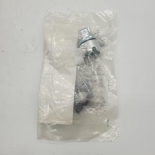 Used Allen-Bradley 800FM-LG3PN3GX11 Ser.A