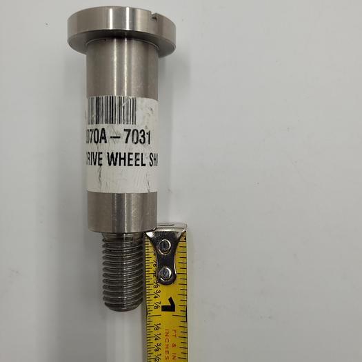 Used CRYOVAC - DRIVE WHEEL SHAFT 2070A-7031 / 241G