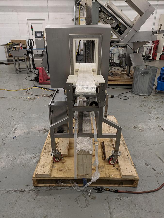 Used safeline metal detector 7-3/4" wide 12-1/4" tall