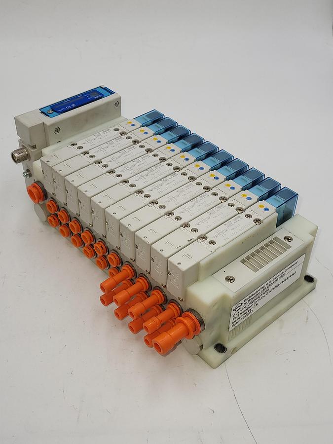 Used SMC SY5-IOL-0-N710RI W/ 10 solenoids SY5300 - 5UI - NA / One: EX260-SIL1 Serial Transmission System output