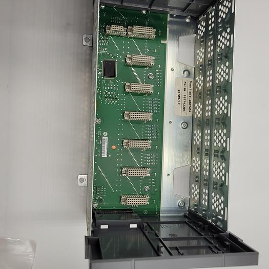 Used ALLEN BRADLEY SLC 500 POWER SUPPLY 1746-P4 & PLC RACK 1746-A7