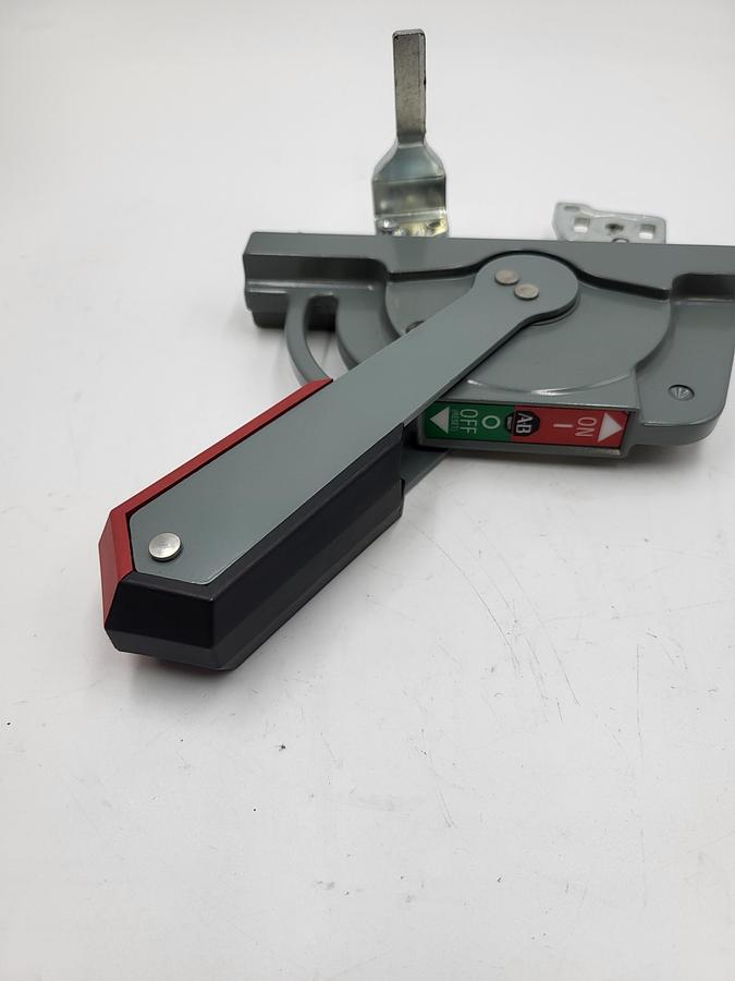 Used Allen Bradley 140G-M1 Disconnect switch handle