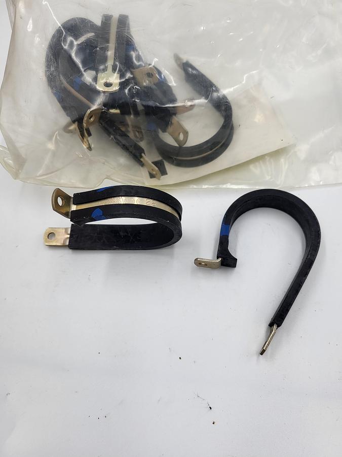 UMPCO Snug-Fit Vibration-Damping Loop Clamp, Aluminum with Neoprene Cushion, 1-3/4" ID *NEW*
