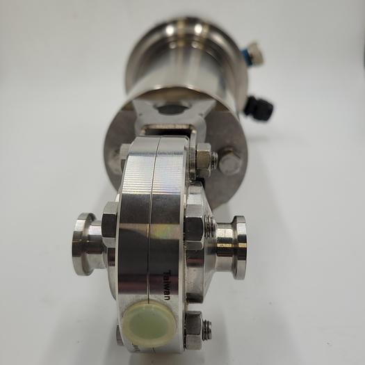 Sanitary 316 stainless steel: 5/8" butterfly valve (9SD0246-G40) connected to SPX Waukesha actuator WM20003450 no box