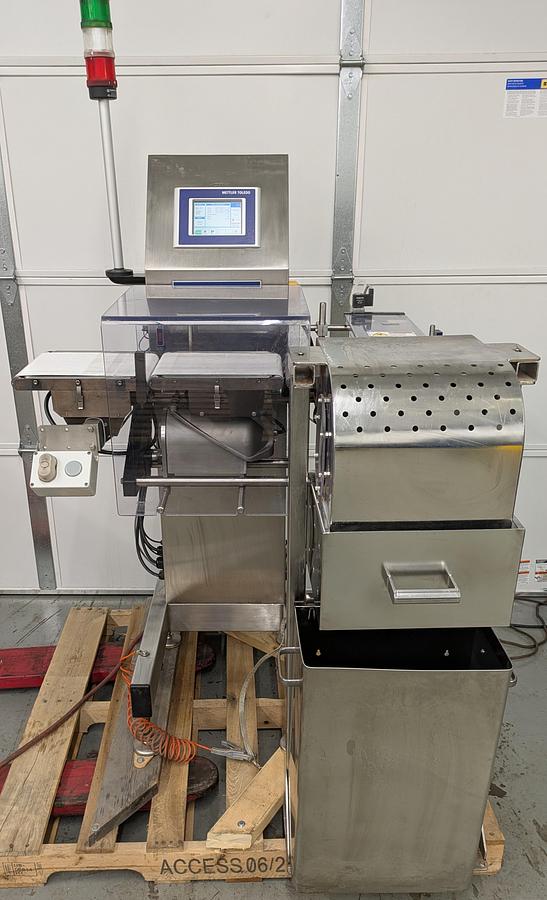 Used Mettler Toledo Check weigher model XE2