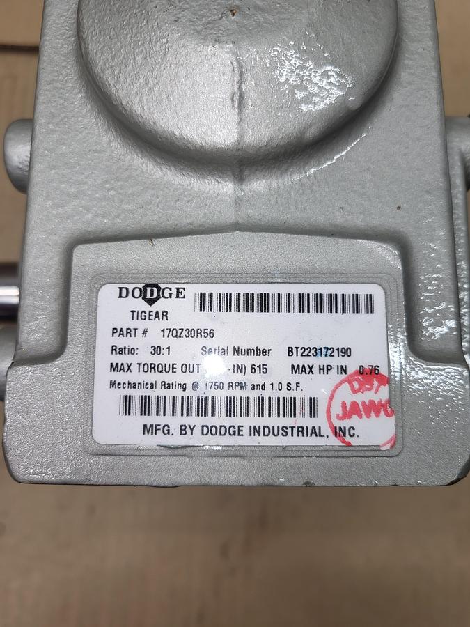 DODGE TIGEAR Right Angle Worm Gear Reducer 17QZ30L56 Ratio 30:1 *NEW - NO BOX** 56C Frame