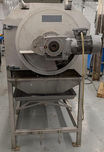 Used Vanmark model 2700 scrubber/peeler, root crop washer