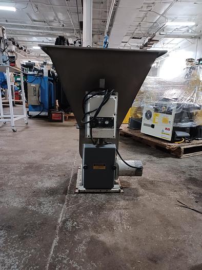 Used K-tron soder feeder 200LBS/hr 7297E2