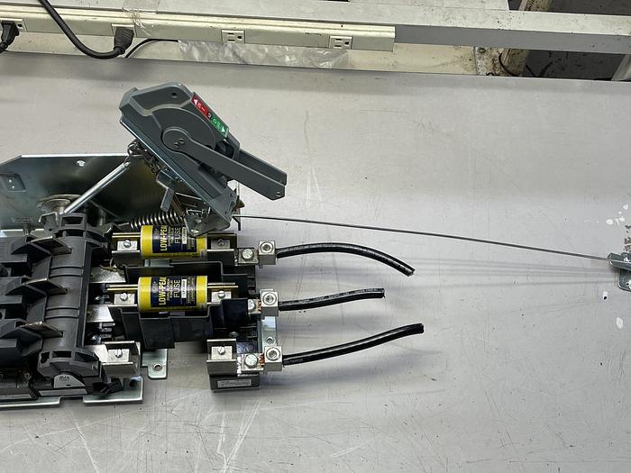 Used Allen-Bradley 1494V-FS200 Ser D, 1494V-DS200 Ser D