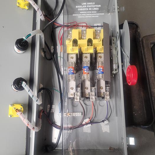 Used Eaton Heavy Duty Safety Switch 30-43075-14