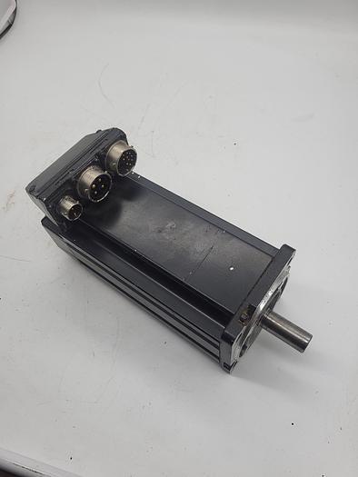 Used Allen-Bradley MPL-B330P-MK24AA Ser.A