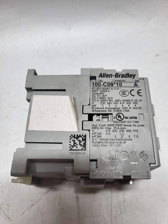 Used Allen-Bradley 100-C09*10 Ser.A